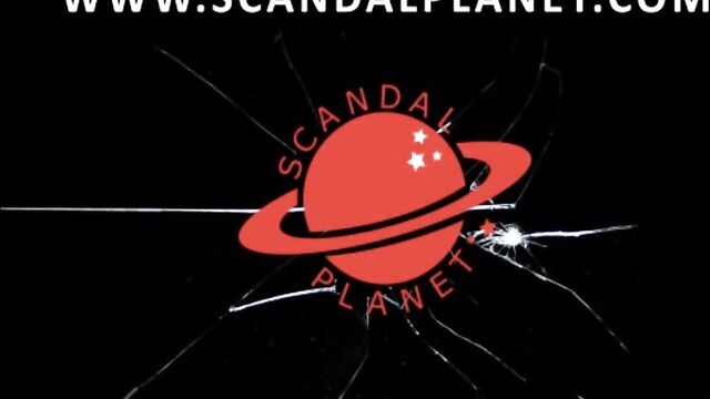 Maddie McCormick Nude in 'Shameless' On ScandalPlanet.Com