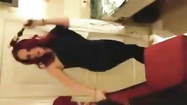 Jenny McCarthy dancing selfie