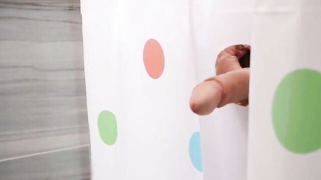 Brazzers - Spunking Up Her Shower Time