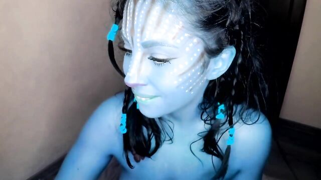 Busty Na'vi from Avatar sucks her big blue nipples