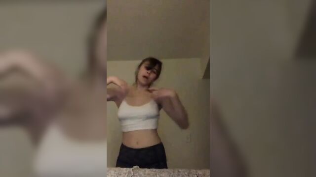 Lia Marie Johnson dancing with no bra