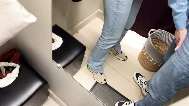 A real creampie in the FITTING ROOM! Cum in my tight pussy while I try on jeans. FeralBerryy