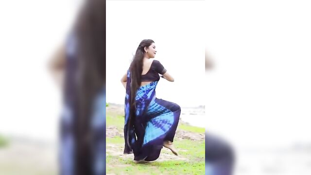 Noya Daman Desi HoT Dance.