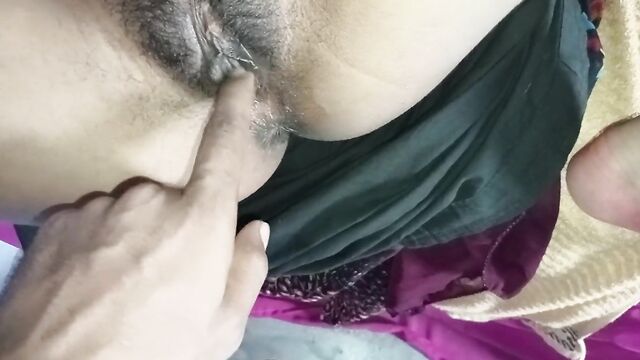 DESI INDIAN BABHI WAS FIRST TIEM SEX WITH DEVER IN ANEAL FINGRING VIDEO CLEAR HINDI AUDIO AND DIRTY TALK