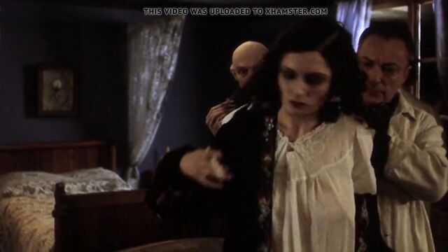 Catherine McCormack - Shadow of the Vampire (2000)