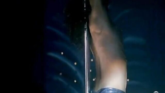 Sara Martins Pole Dancing