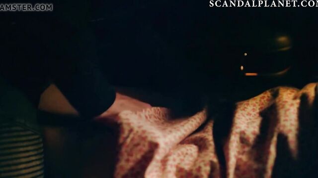 Hailee Steinfeld Sexy Scene On ScandalPlanet.Com