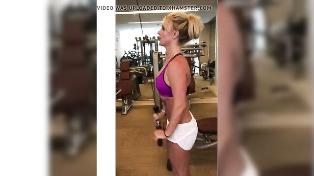 Britney Spears - Sexy Exercises July 2017