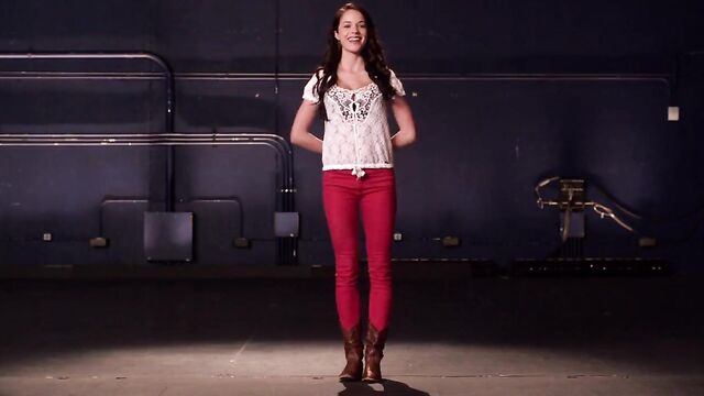 Alexis Knapp - ''Pitch Perfect''