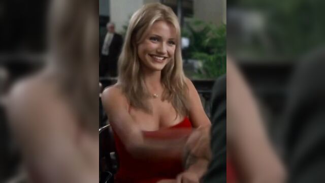 Cameron Diaz at her hottest in 'The Mask'