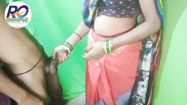 Desi village aunty ji ko Gand ki doggy style me chudai dhamakedar