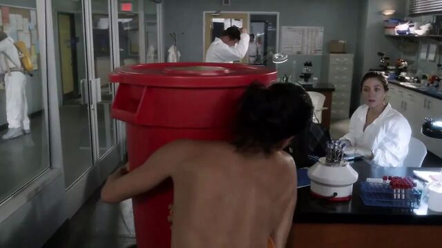 Angie Harmon Nude Covered (Rizzoli and Isles)