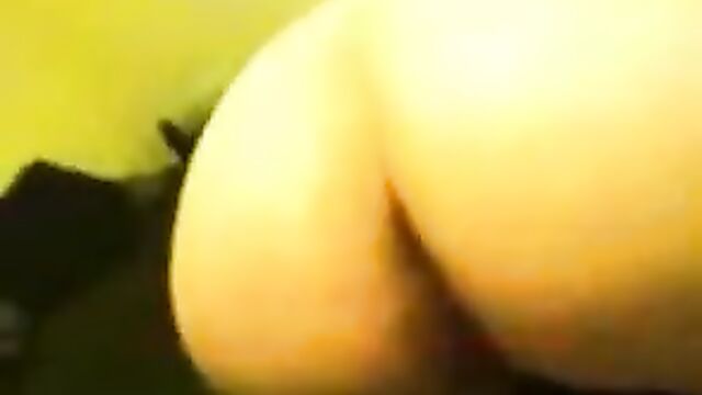 very nice arb girl cum on her tits