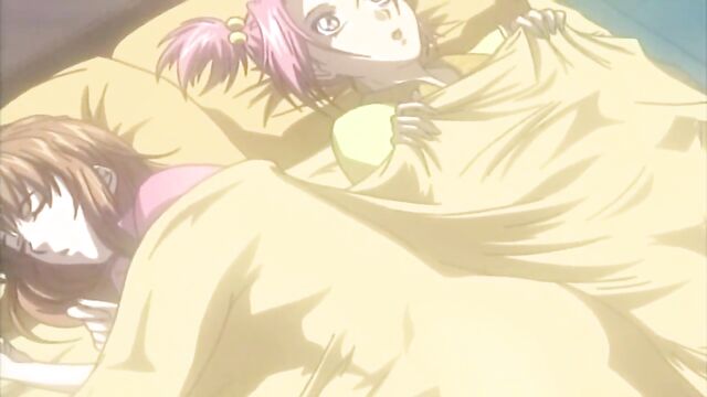 Hentai Yuri on Bed