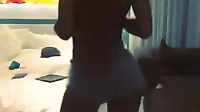 Teyana Taylor TWERKING