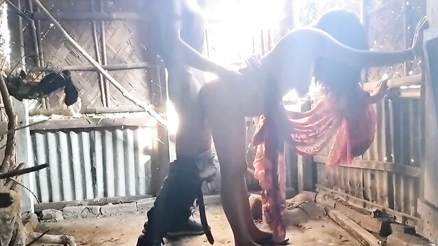 Indian Village Bhabhi Fuck With Bbc Cock In Indian Palace