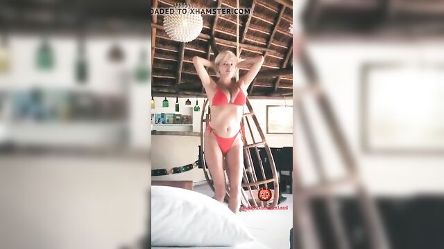 Caroline Vreeland - big boobs bouncing in bikini
