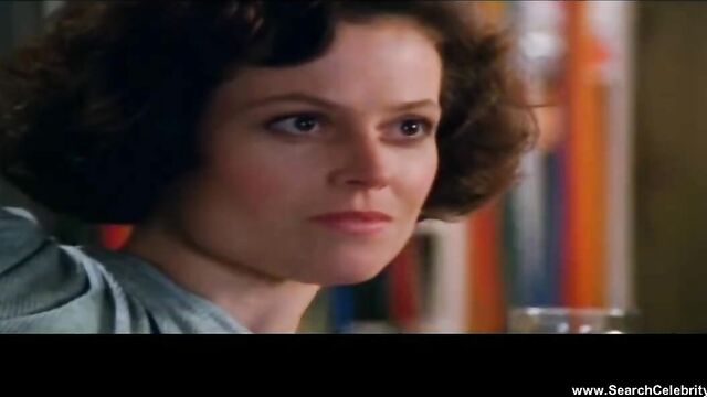 Sigourney Weaver in nude & sexy scenes - The best of in HD