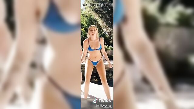 MILEY CYRUS HOT DANCE TIK TOK