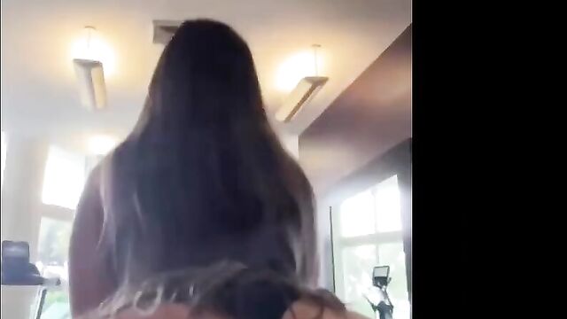 Super Big Ass Latina IG Model Exposes Her Oversized Butts