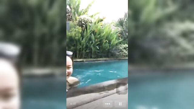 Indonesian fuck in pool during live