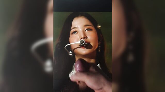 jang won young eye rolling cum tribute