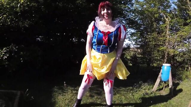 Snow White cosplay flashing Outdoors