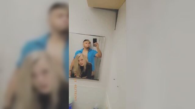 Public Bathroom Mirror Fucking Tiny Blonde Teen Met at Mall