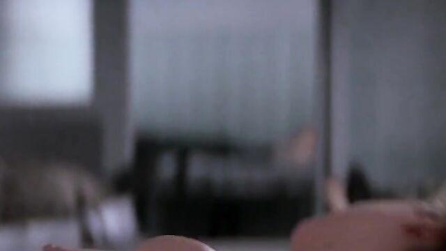 Gabrielle Anwar - Body Snatchers (1993)
