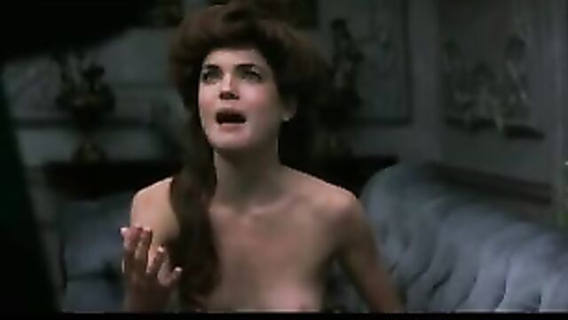 Elizabeth McGovern nude - Ragtime (1981)