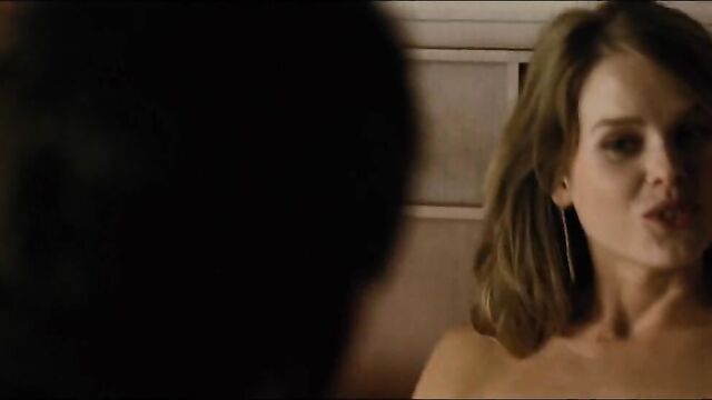 Alice Eve - Crossing Over - (US2009)