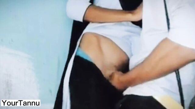 Desi Collage student sex leaked MMS Video in Hindi, College Young Girl And Boy sex in Class Room Full Hot Romantic fuck