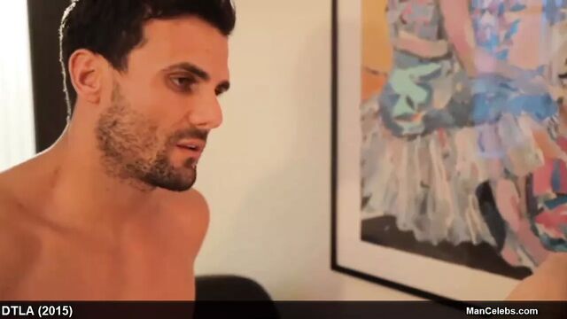 Male Celebrity Jeremy Jackson flashing his great cock