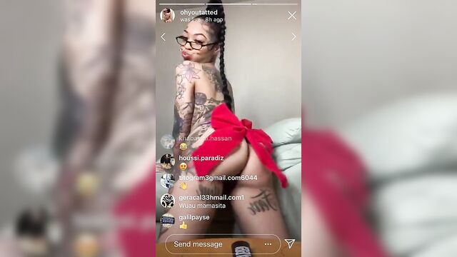 Ohyoutatted juicy & slim thick sexy ass twerking