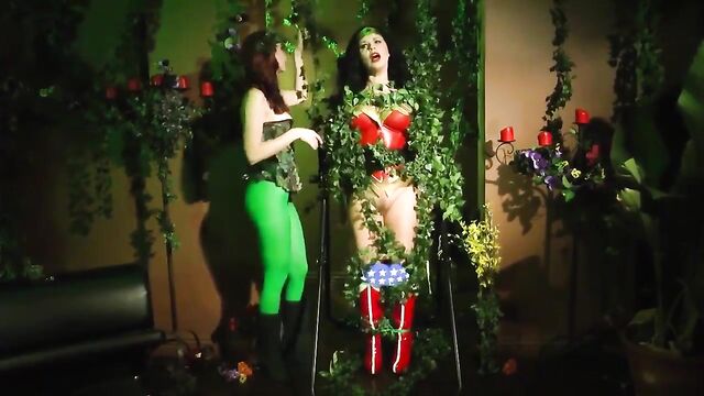 Wonder woman vs Poison ivy Helpless and Drained