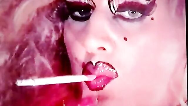 Red lips Dragqueen smoking