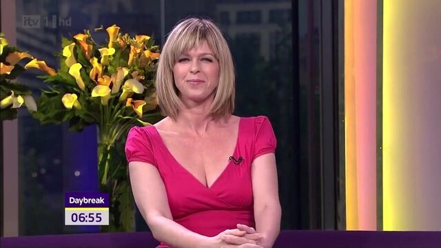 Kate Garraway, Low Cut Dress And Cleavage