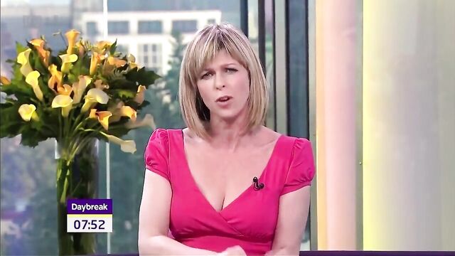 Kate Garraway, Low Cut Dress And Cleavage