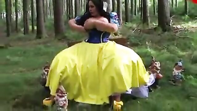 Snow White Blowjob And Facial by Cezar73