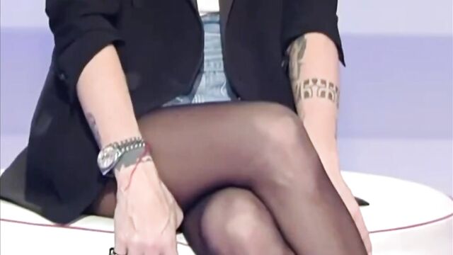 Pantyhose in a Italian tv show