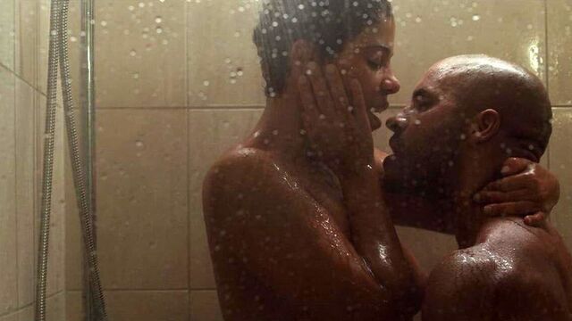 Sanaa Lathan Nude Sex Under the Shower On ScandalPlanet.Com