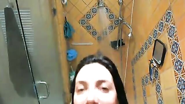 WebCamShower #17