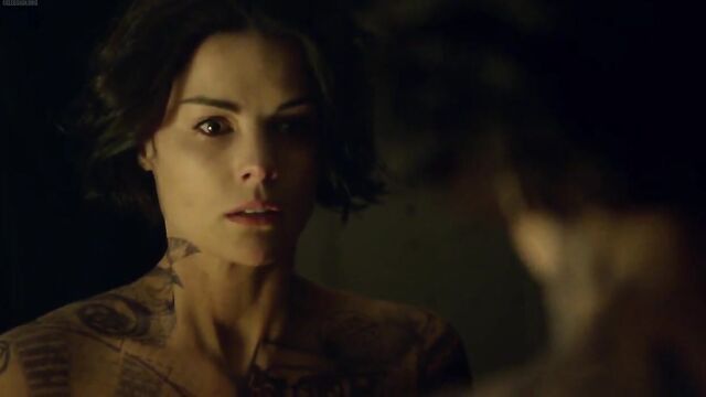 Jaimie Alexander - Blindpot s1e01