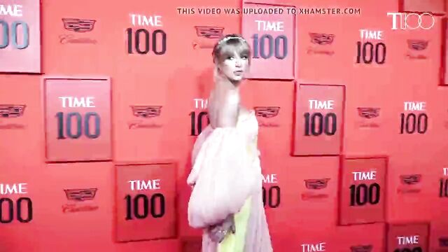 Taylor Swift TIME 100 Gala (Red Carpet)