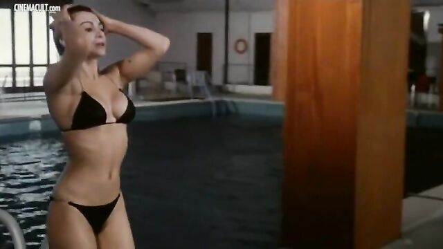 Carmen Russo striptease and nude scenes
