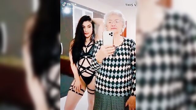 Hot granny on tiktok