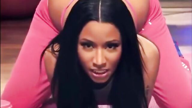 Nicki Minaj - Twerking Anaconda.