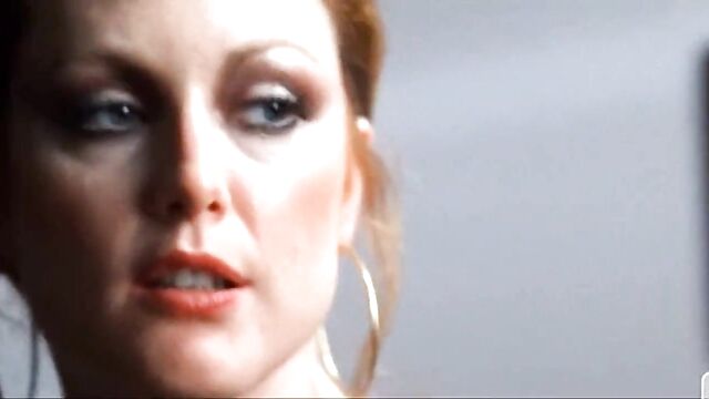 Julianne Moore - Boogie Nights