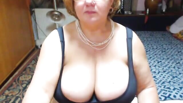Mature with fat tits