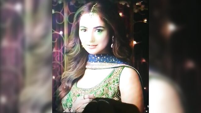 Hania Amir - Cum Tribute 01